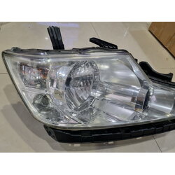 โคมไฟหน้า Honda STEP WGN SPADA ข้างขวา มือสอง