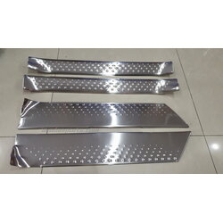 กาบบันได Sienta (Japan style) no LED V2