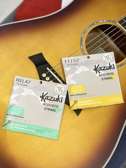 สายกีตาร์โปร่งครบชุด Kazuki Nano Coating Bronze 80/20 10-47 11-52 สายกีตาร์โปร่ง Kazuki เคลือบนาโน Acoustic Guitar Strings