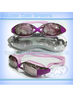 แว่นตาว่ายน้ำ ROYCE