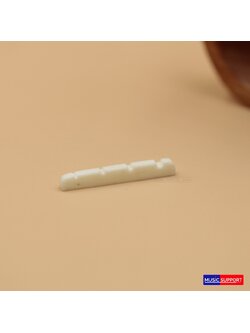 นัท - หย่องบนเบส 4 สาย DJ-25 กระดูก