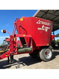 เครื่องผสมอาหาร วัว tmr มือสอง Trioliet 7 คิว ผสมอาหารได้ 3 ตันขึ้นไป