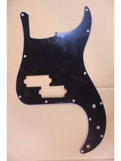 ปิ๊กการ์ด กีต้าร์เบส Pickguard for Electric Bass