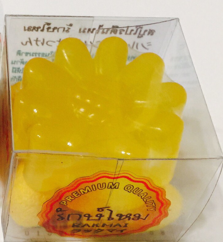 สบู่โปรตีน สูตรอ่อนโยน รักษ์ไหม SILK PROTEIN SOAP