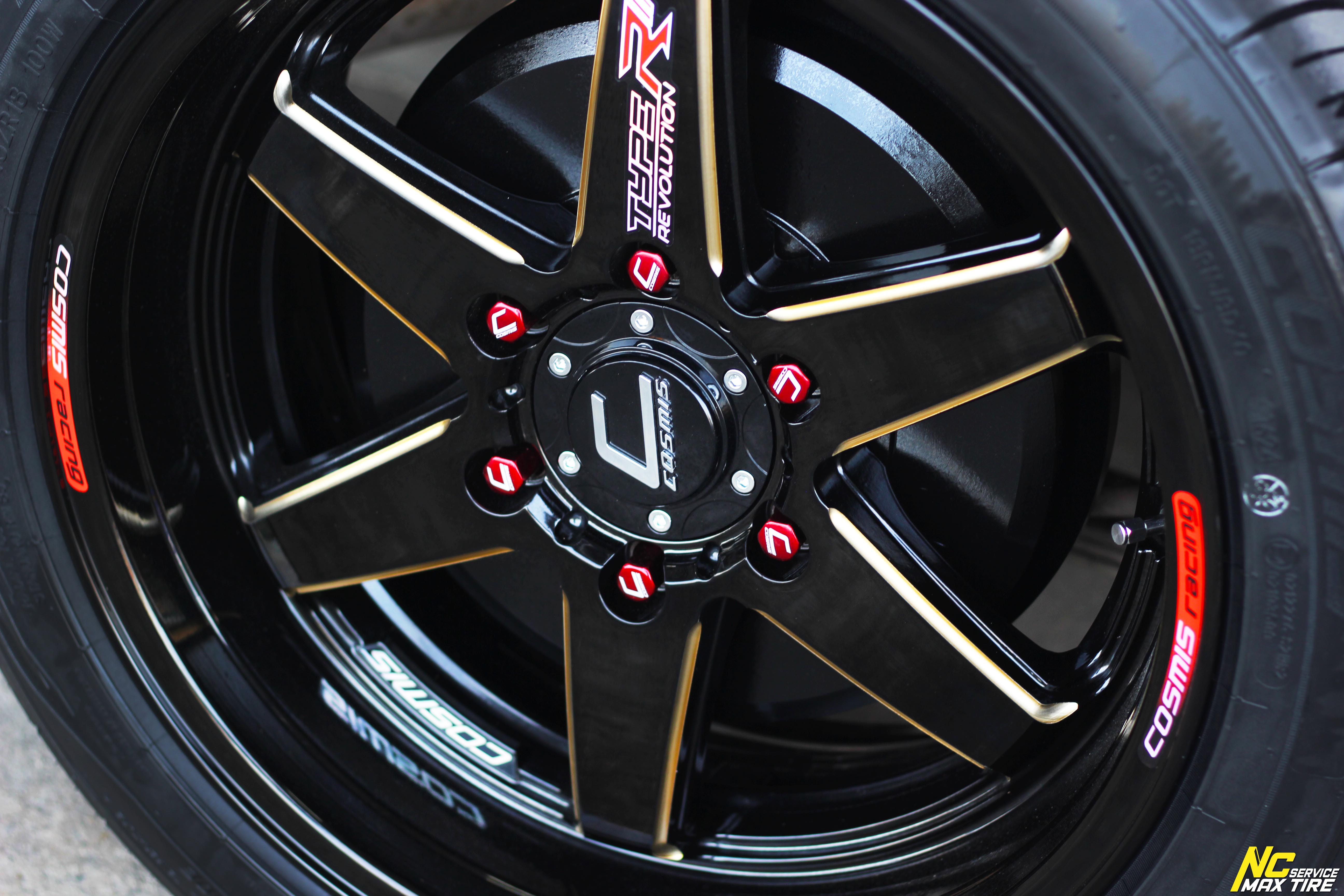 CHEVROLET COLORADO / ล้อแม็กขอบ18 / Cosmis / TYPE-R REVOLUTION / 18x8.5 6H139.7 ET25 / ล้อแม็กสีดำเงาทั้งวงCNCข้างก้านทอง / T1RS / 255/45ZR18 / NCล้อแม็ก / ล้อแม็กสวยๆ