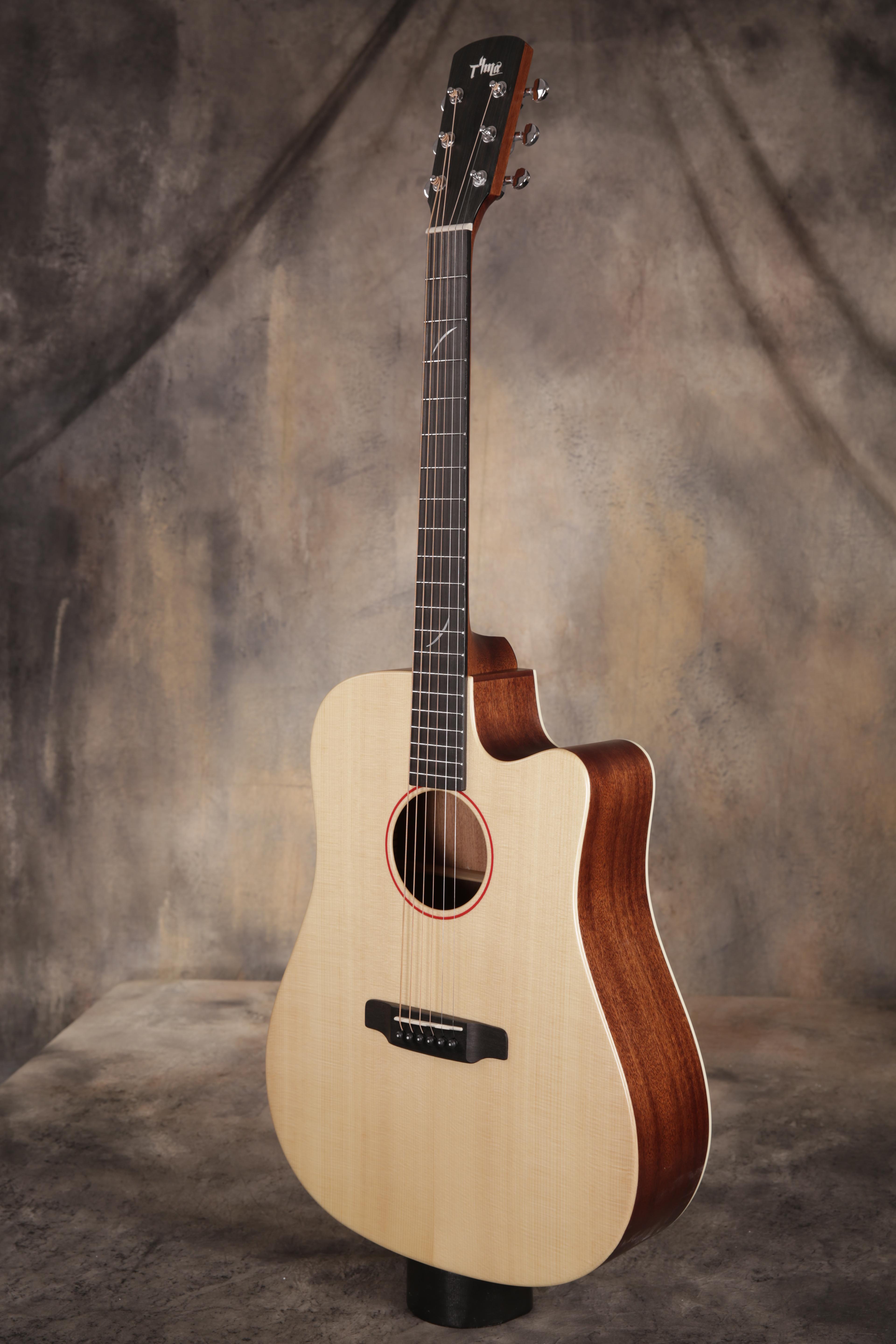 กีตาร์โปร่ง Tyma รุ่น TD-5C / TG-5C + กระเป๋า