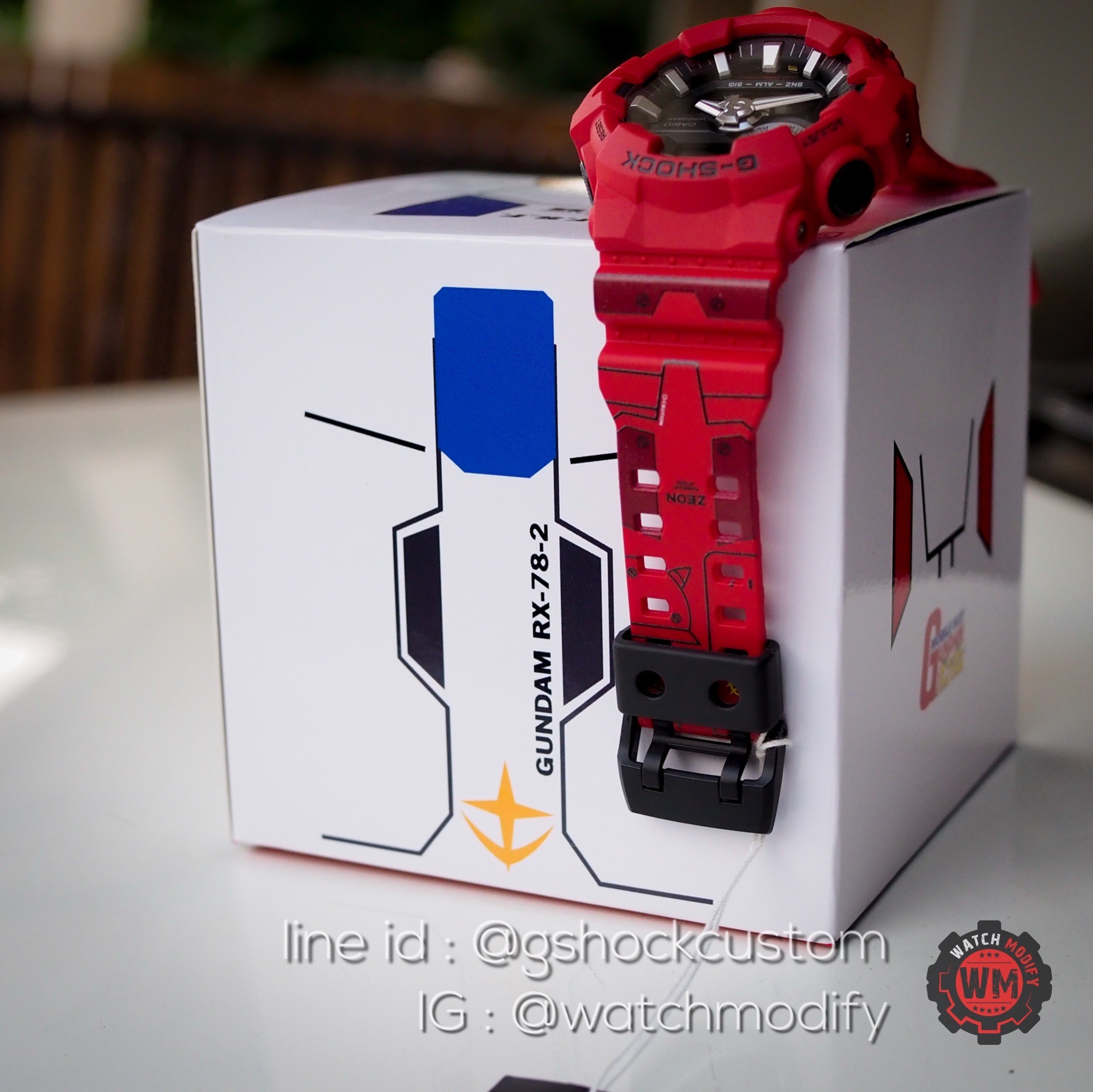 G-SHOCK Custom GUNDAM MS-06S Char’S ZAKU II GA-700 screen UV400