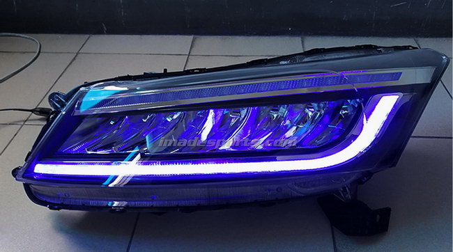 โคมไฟหน้า Projector G8 (RS Type)