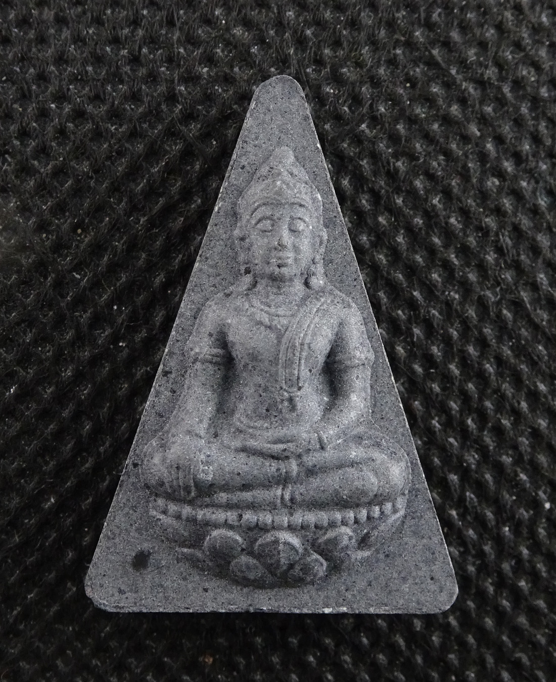 พระนางพญา สก. เนื้อดำ