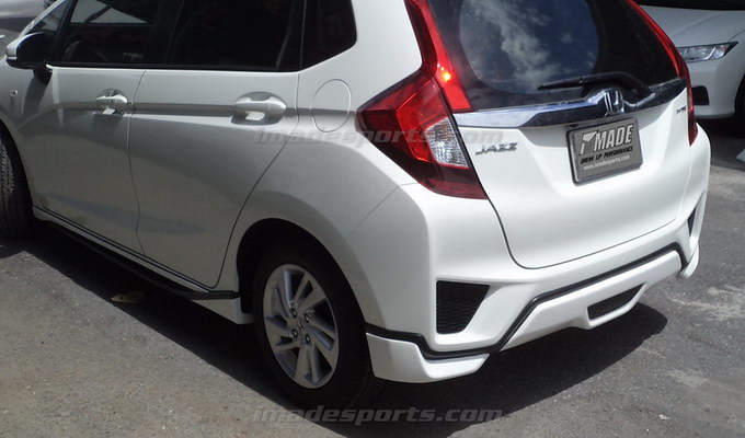 ชุดแต่ง MDL SPORTS GK (2014- 2017)