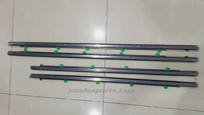 คิ้วรีดน้ำประตู CRV G3 2007-2012 (grade OEM)