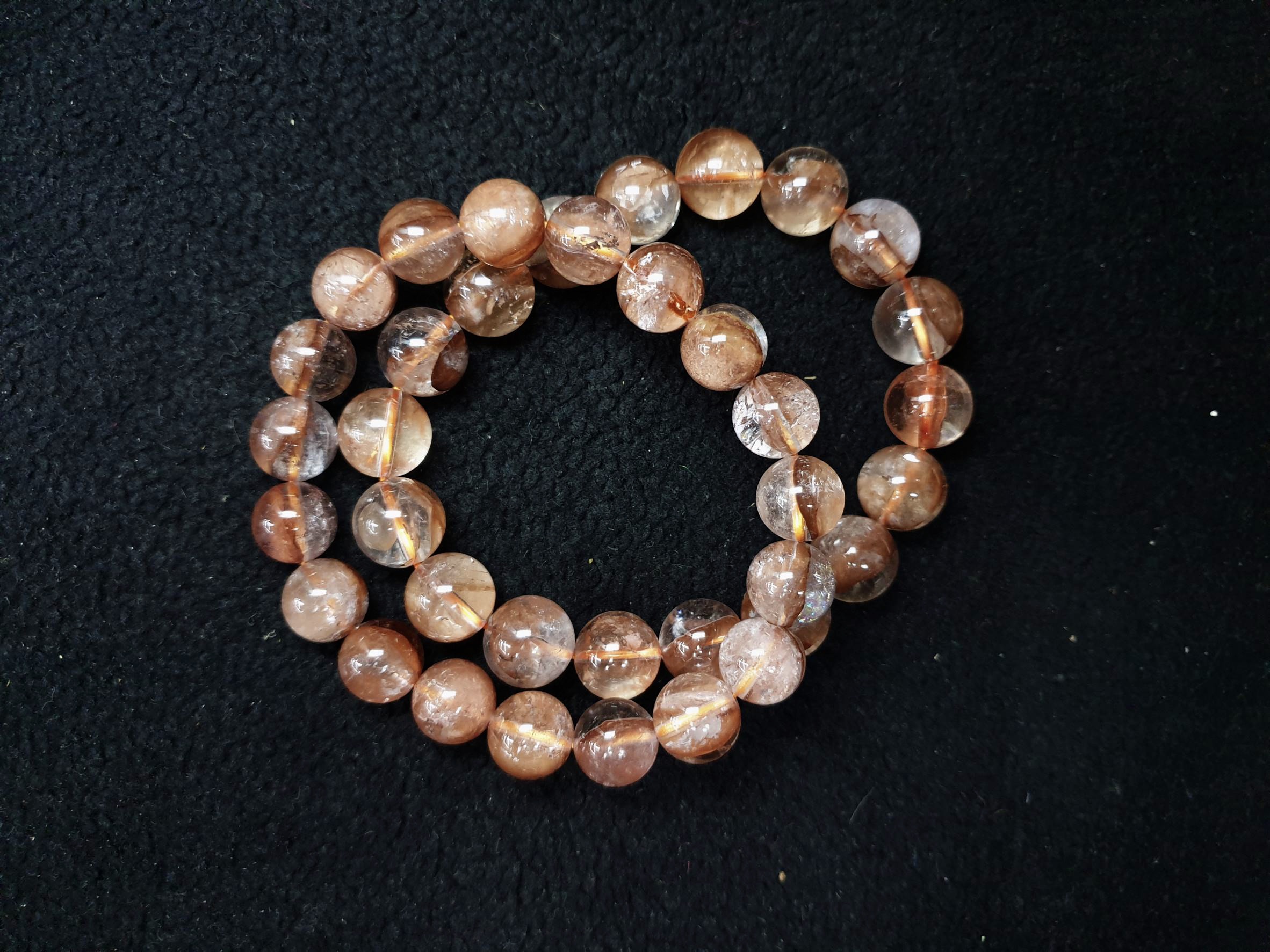 แร่ไมก้าควอทซ์ (Mica Quartz )