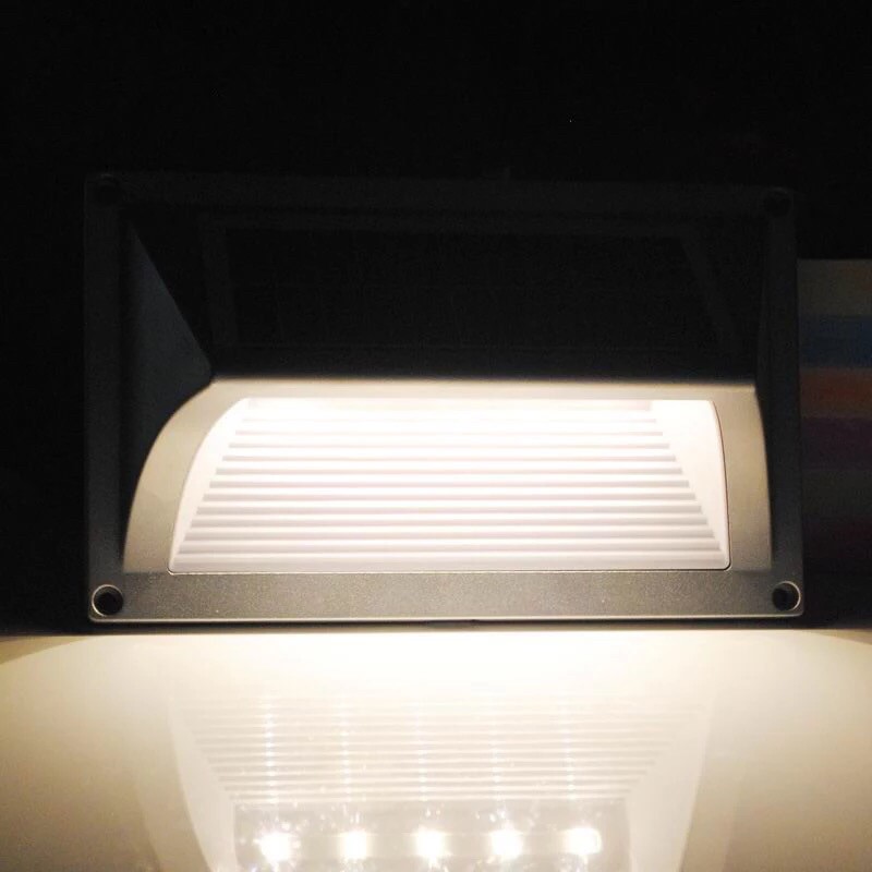 LED Solarcell WSL-02 1W Warmwhite โคมโซล่าเซลล์แอลอีดี ไม่ต้องจ่ายค่าไฟ ติดผนัง กำแพงรั้ว แสงเหลืองวอร์มไวท์ ติดสว่างนานตลอดทั้งคืน ติดตั้งง่าย ไม่ต้องเดินสายไฟ ปลอดภัย