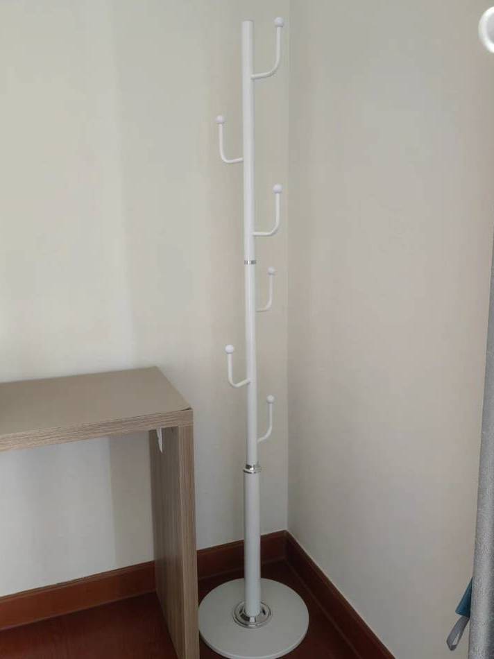 CT233D135 ZEITAKU ราวแขวนเสื้อผ้า ราวแขวนเสื้อผ้าสีทอง ของแต่งบ้าน