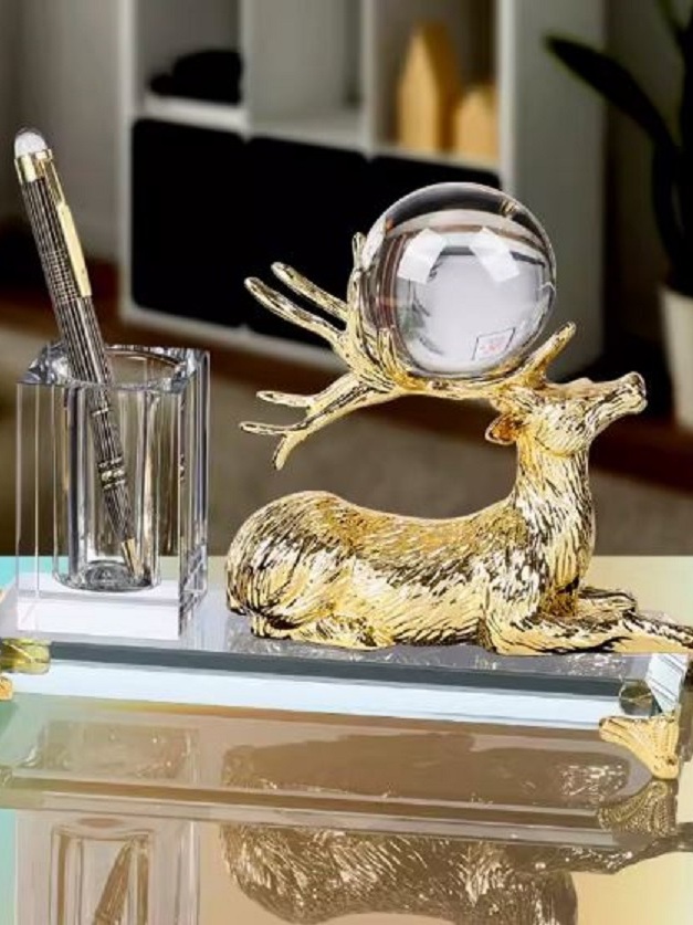 CT198D109 HOMMY ตั้งโชว์ ตั้งโต๊ะ ที่ใส่ปากกา กวาง