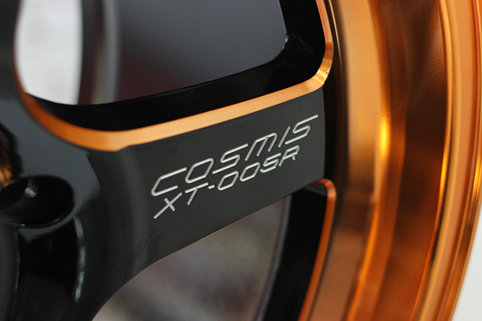 ล้อแม็กขอบ18 COSMIS XT005-R สีดำ ขอบส้ม สำหรับรถกระบะ (ราคา4วง)