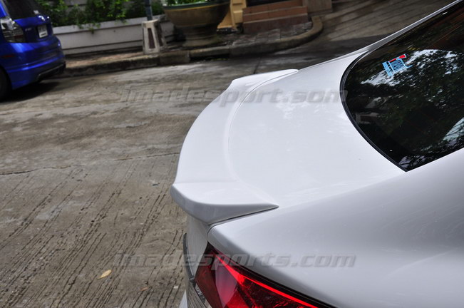 Civic FB Spoiler หลังทรง DuckTail