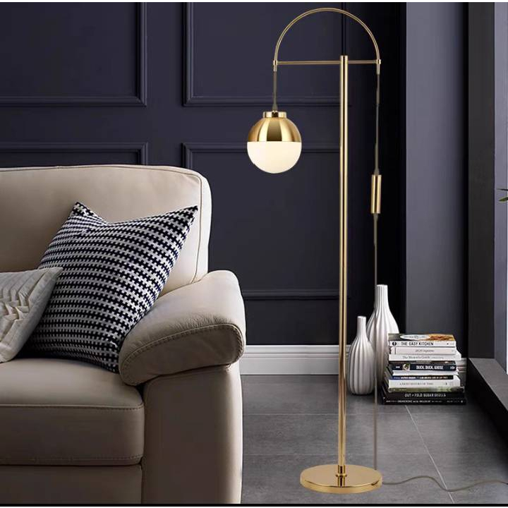 CT168A104 SOTMIA โคมไฟ โคมไฟตั้งพื้น โคมไฟสีทอง โคมไฟโมเดิร์น