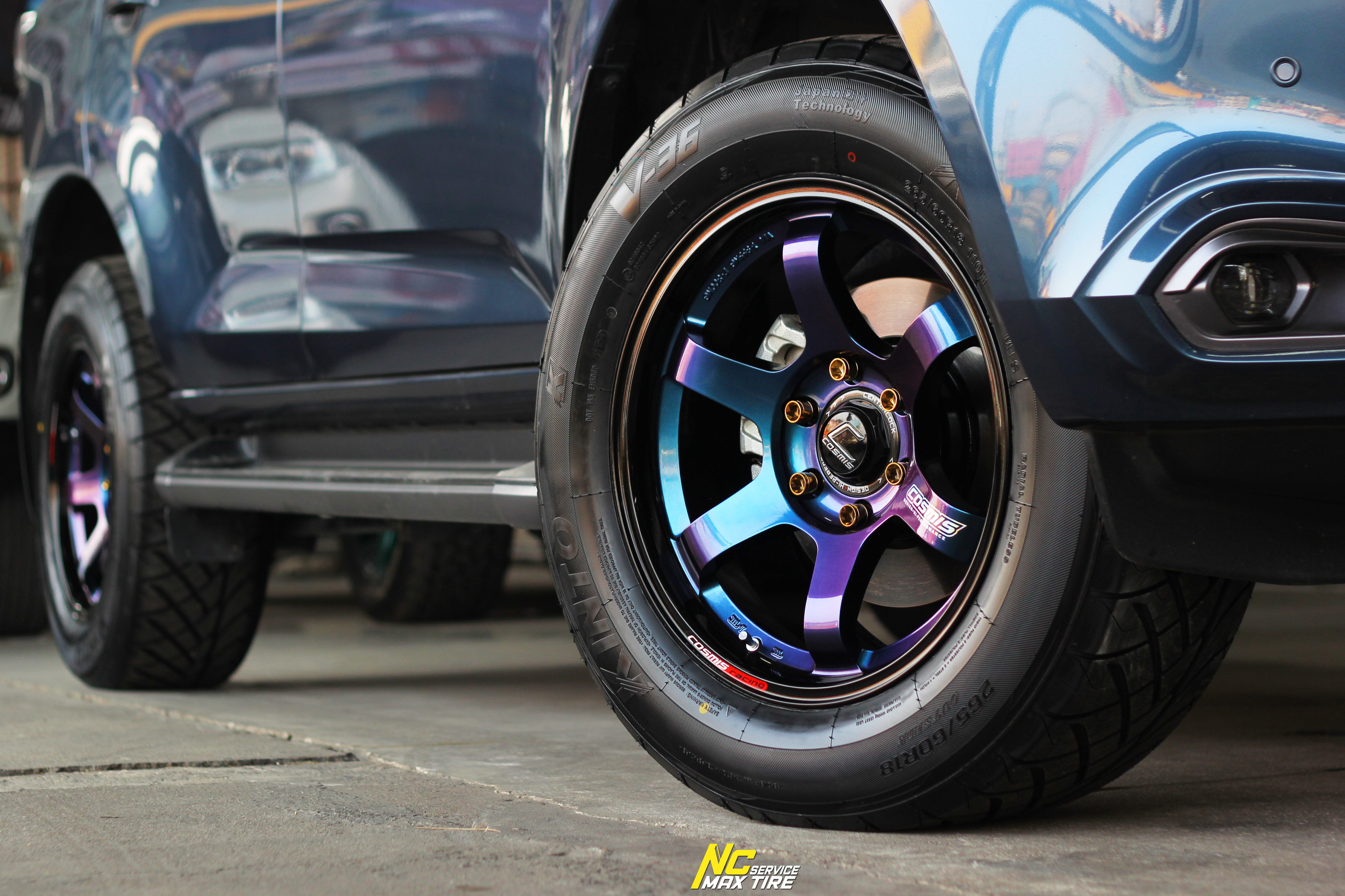 Isuzu Mu-X / ล้อแม็กขอบ18 / Cosmis / RG-06S / 18x9.0 6H139.7 ET15 / ล้อแม็กสีน้ำเงินเฉดพาวเวอร์+เพลท / Custom Color / SUV / PPV / NC