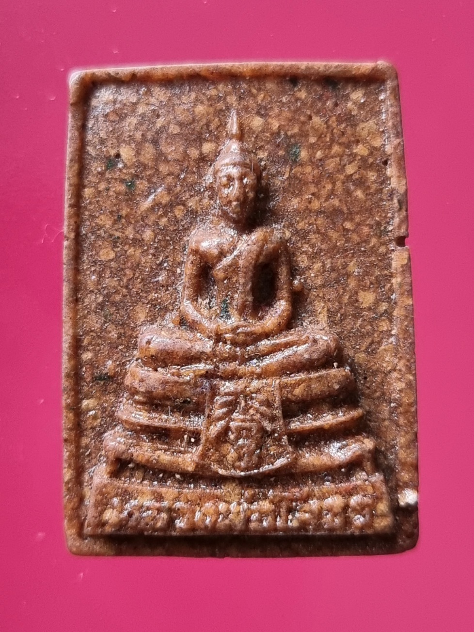 หลวงพ่อโสธร เนื้อกระเบื้องหลังคาโบสถ์ พิมพ์สี่เหลี่ยม