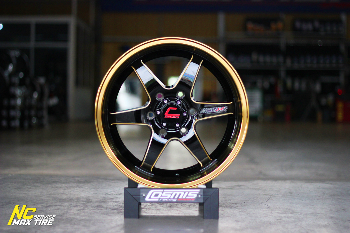 โปรไลฟ์สด / ล้อพร้อมยาง / ล้อแม็ก Cosmis RT-X / หน้า 18x9.5 6H139.7 ET15 หลัง 18x10.5 6H136.7 ET12 / ยาง Cosmis t1 rs 265/60R18 /
