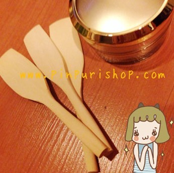พายไม้ ปาด แบ่งบรรจุ ขนาดเล็กพอดี size ss ราคา 15 บาท
