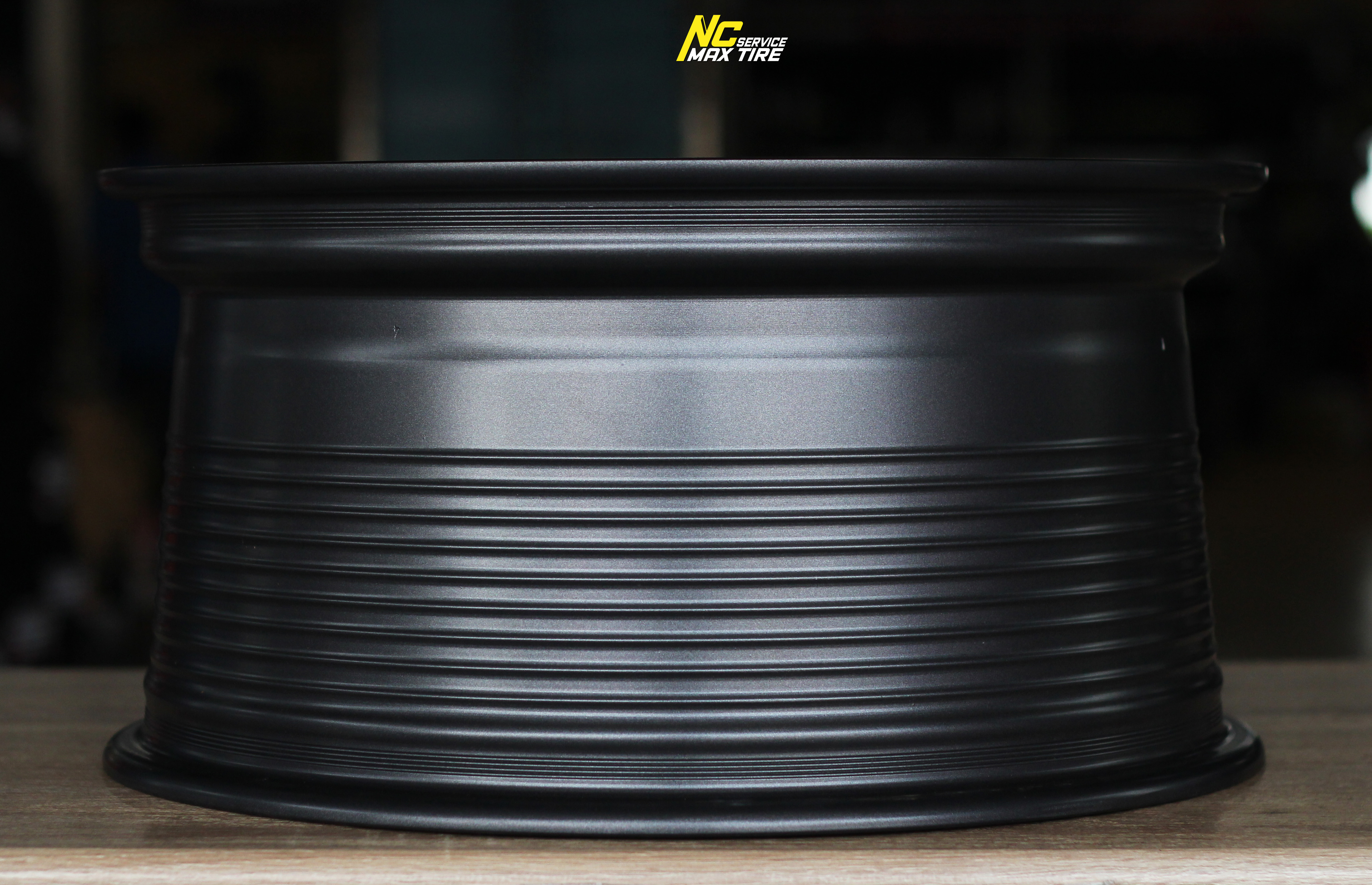 ล้อแม็กขอบ18 / Cosmis / RG-06SR / ล้อแม็กสำหรับรถกระบะ / SUV /PPV / 18x9.0 6H139.7 ET0 / ล้อแม็กสีกัลเทา+ตัวหนังสือแดงที่ก้าน / NC