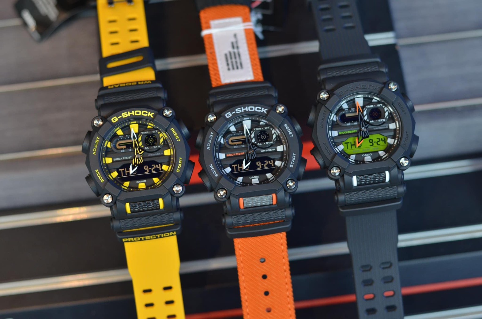 Ga-900 Yellow รุ่นใหม่ล่าสุด