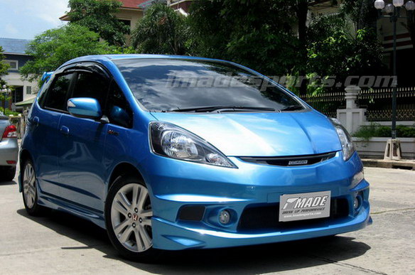 โคมดำโคมเทาดำสปอร์ต Honda Jazz