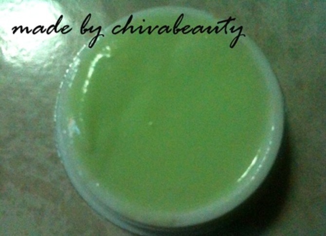 ขายส่ง ครีมสาหร่ายสีอ่อน no.02 (สูตรเข้มข้นพิเศษ) 100 กรัม