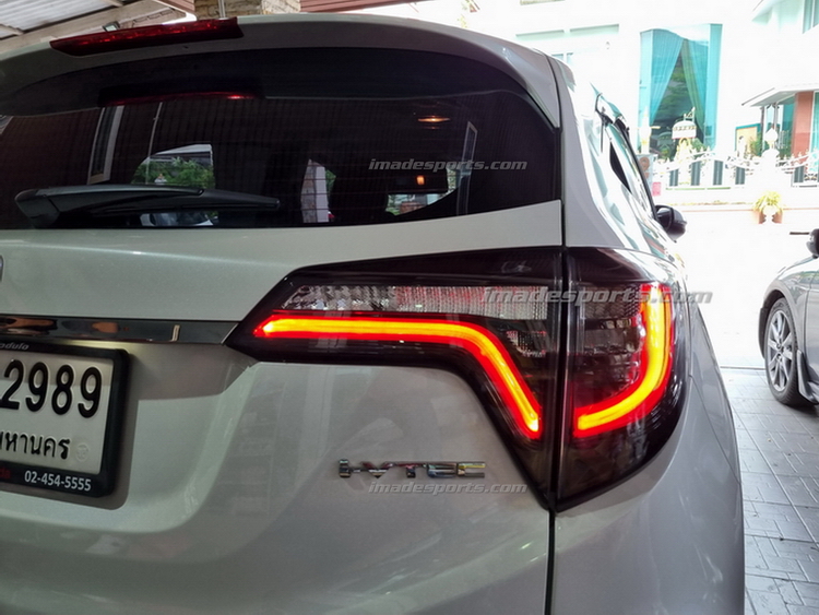 โคมไฟท้าย HRV S-Black Edition STYLE (White)