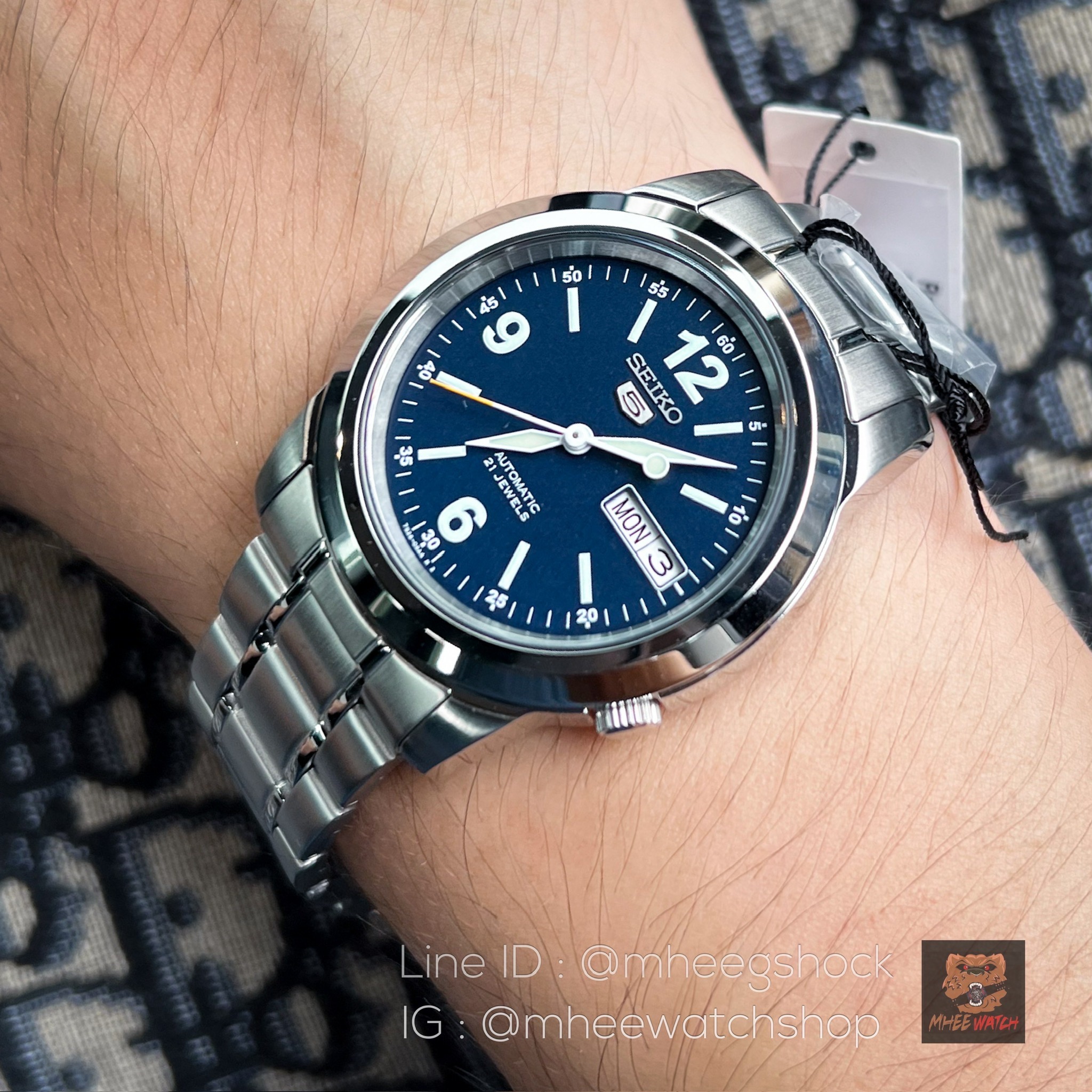 Seiko5 Automatic Watch หน้าPam Stainless Steel Blue Dial 37MM SNKE61K1