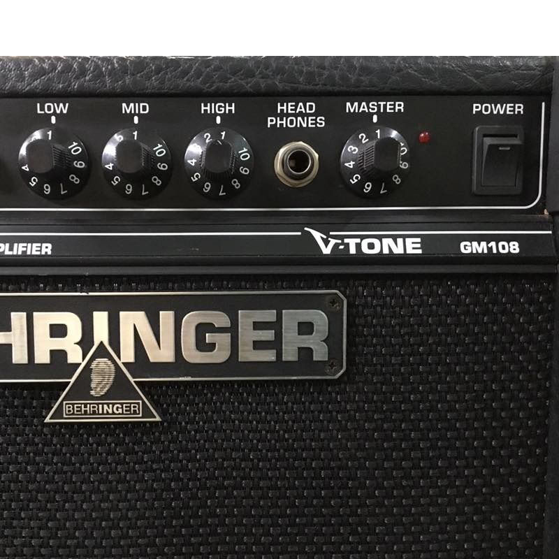 ตู้แอมป์กีตาร์ไฟฟ้า Behringer GM108