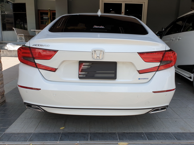 โคมไฟท้าย Accord G10 X-WING (FishBone Style) 2019-2021