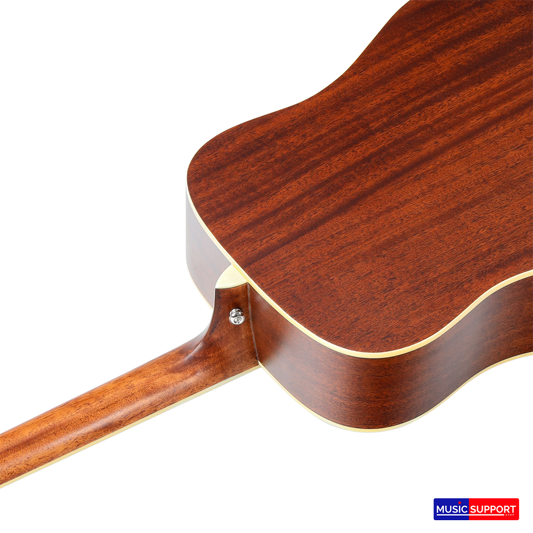 Saga SF700R Acoustic Guitar กีตาร์โปร่ง