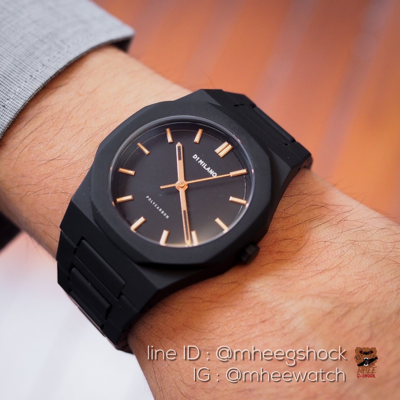D1 Milano สี Jet Black Rose Gold