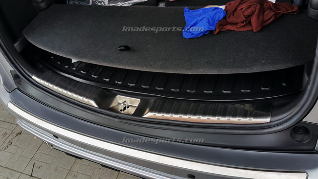 กาบฝาท้ายกันชน ด้านนอกและกันรอยด้านใน 2017-2021