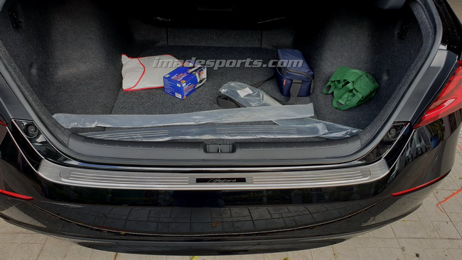 กาบฝาท้ายกันชน ด้านนอก Accord G10