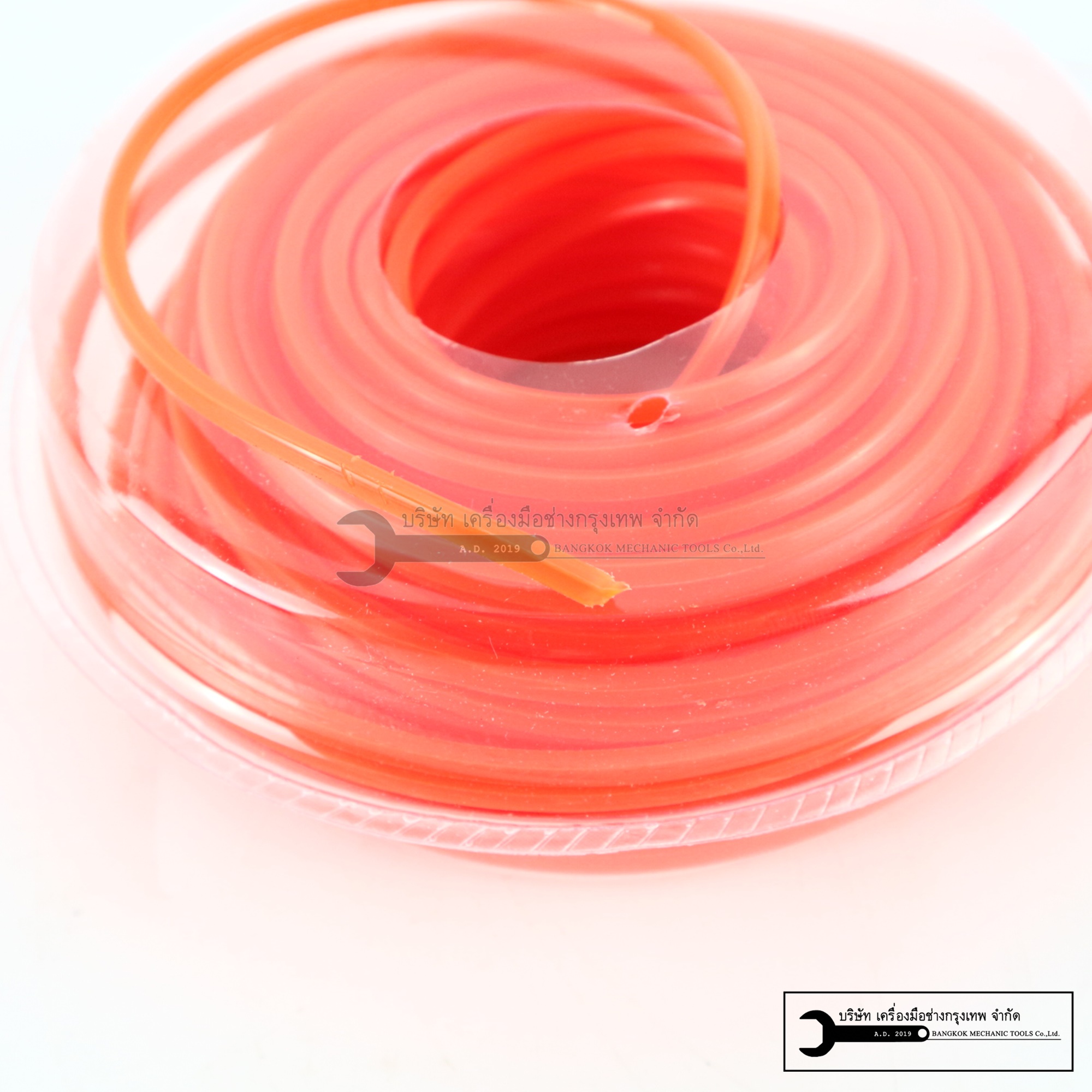 เอ็นตัดหญ้า ใส่เครื่องตัดหญ้าทุกยี่ห้อ เอ็นตัดหญ้าเหลี่ยม 3.0MMX0.5LB(0.5ปอนด์)