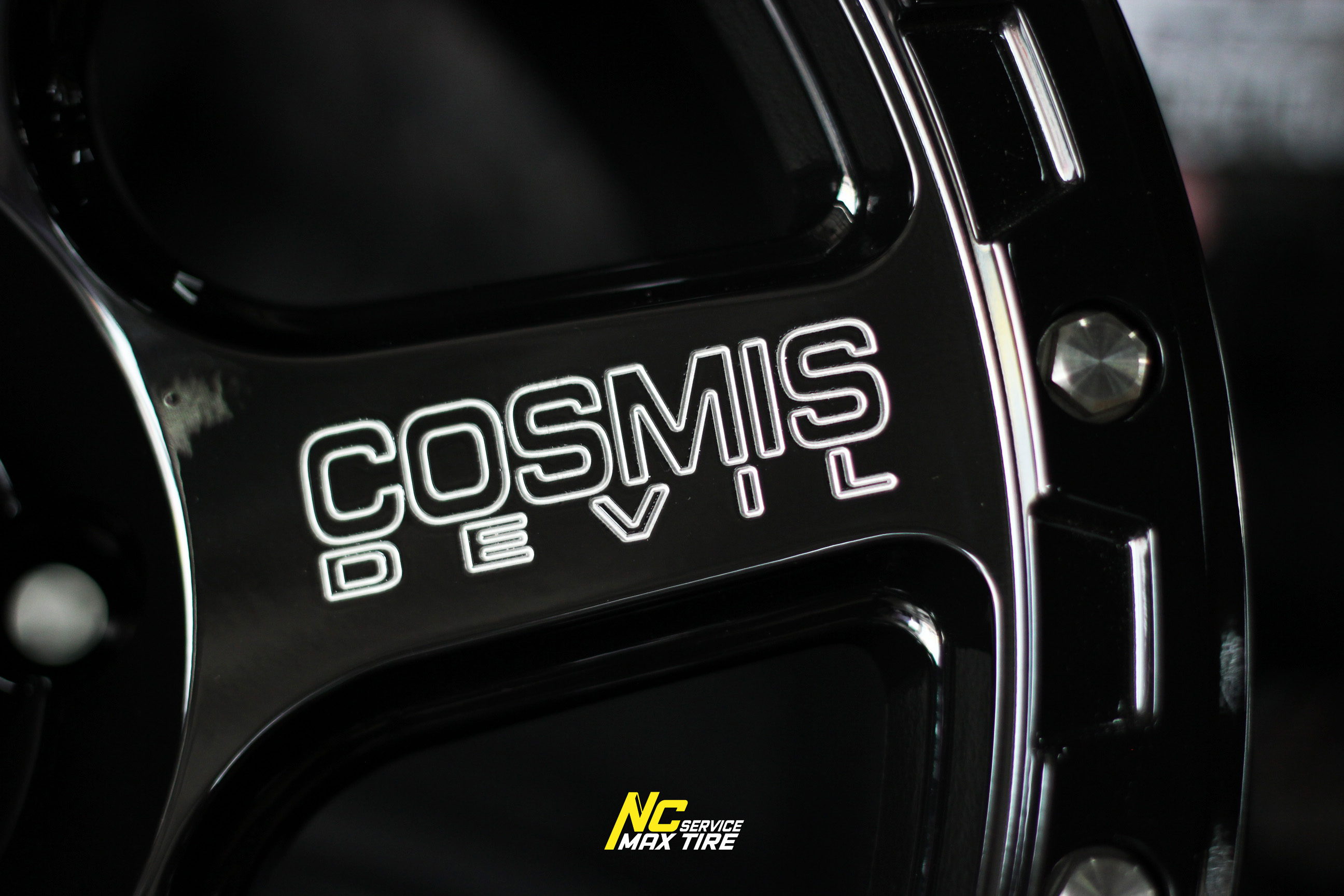 โปรไลฟ์สด ชุดออฟโรดขอบ17 / ล้อ+ยาง / ล้อแม็ก Cosmis Devil DUB-6 / ยาง Cosmis raptor AT 265/65R17