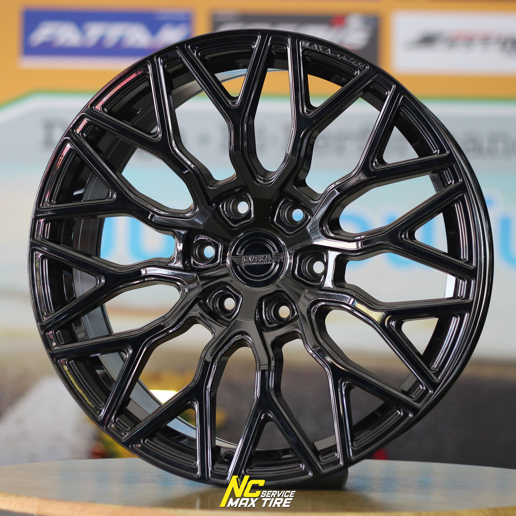 ล้อแม็กขอบ20 / NAYA / TIGA / ล้อแม็กสีดำเงา / ก้านทรงตัวY / 20x9.5 6H139.7 ET+15