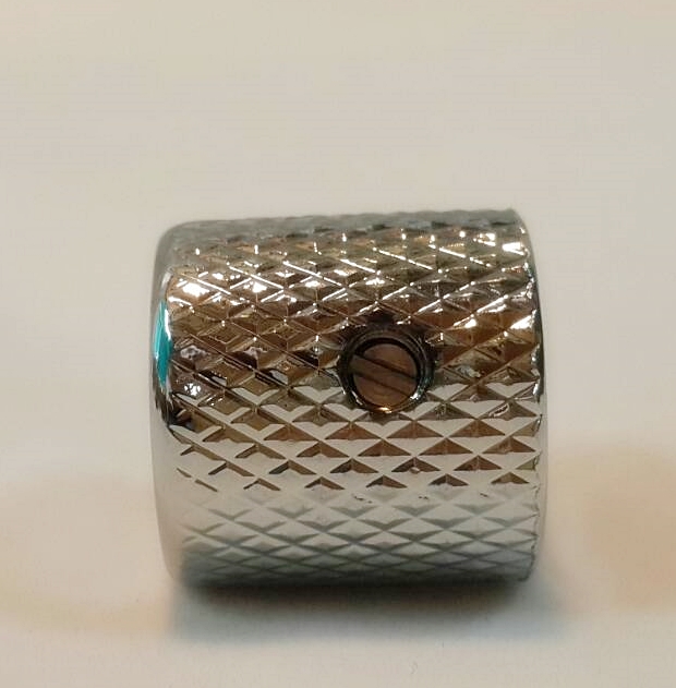 ปุ่มวอลลุ่มกีตาร์โลหะ DPK-600