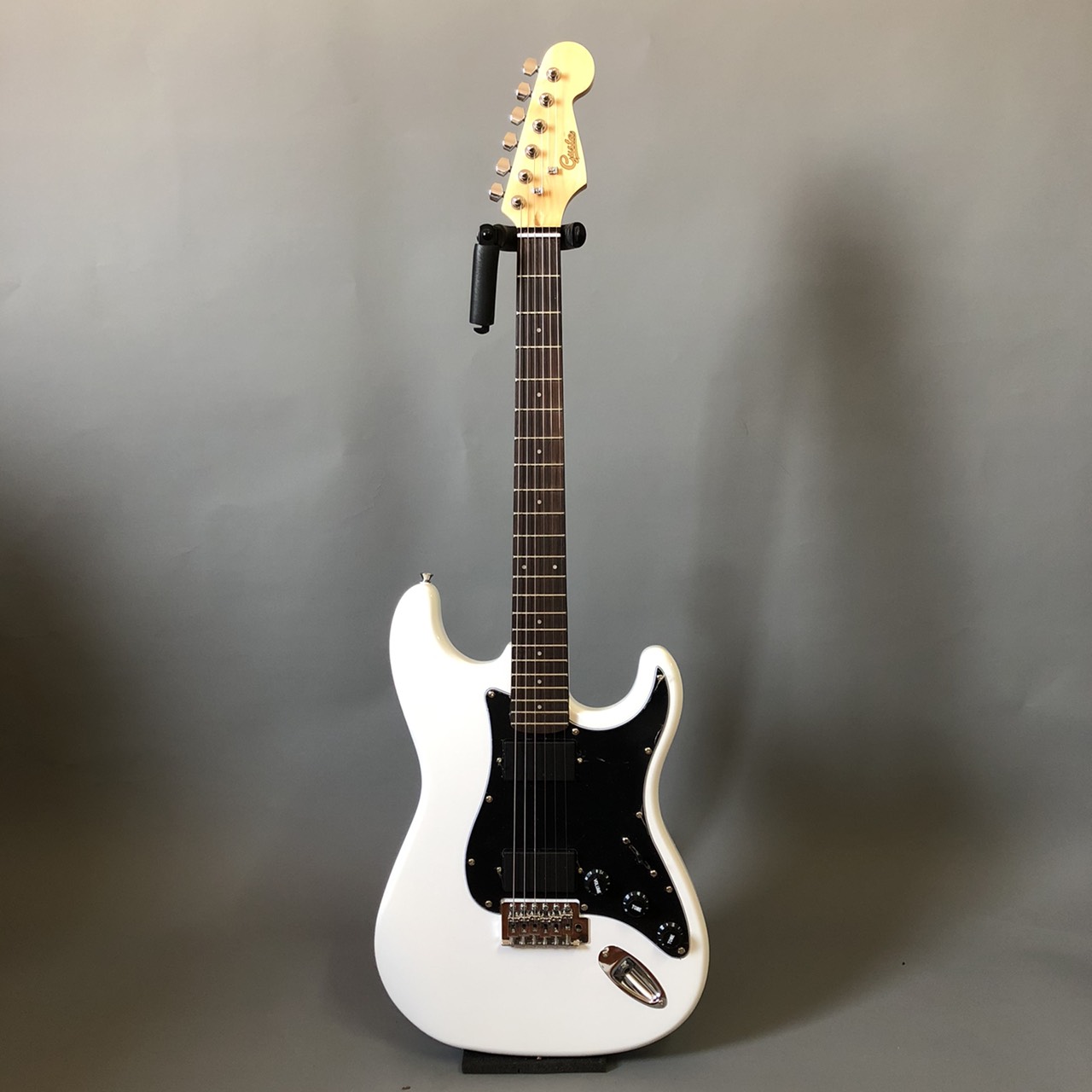 Gusta GST-01 HH กีตาร์ไฟฟ้าทรง Stratocaster