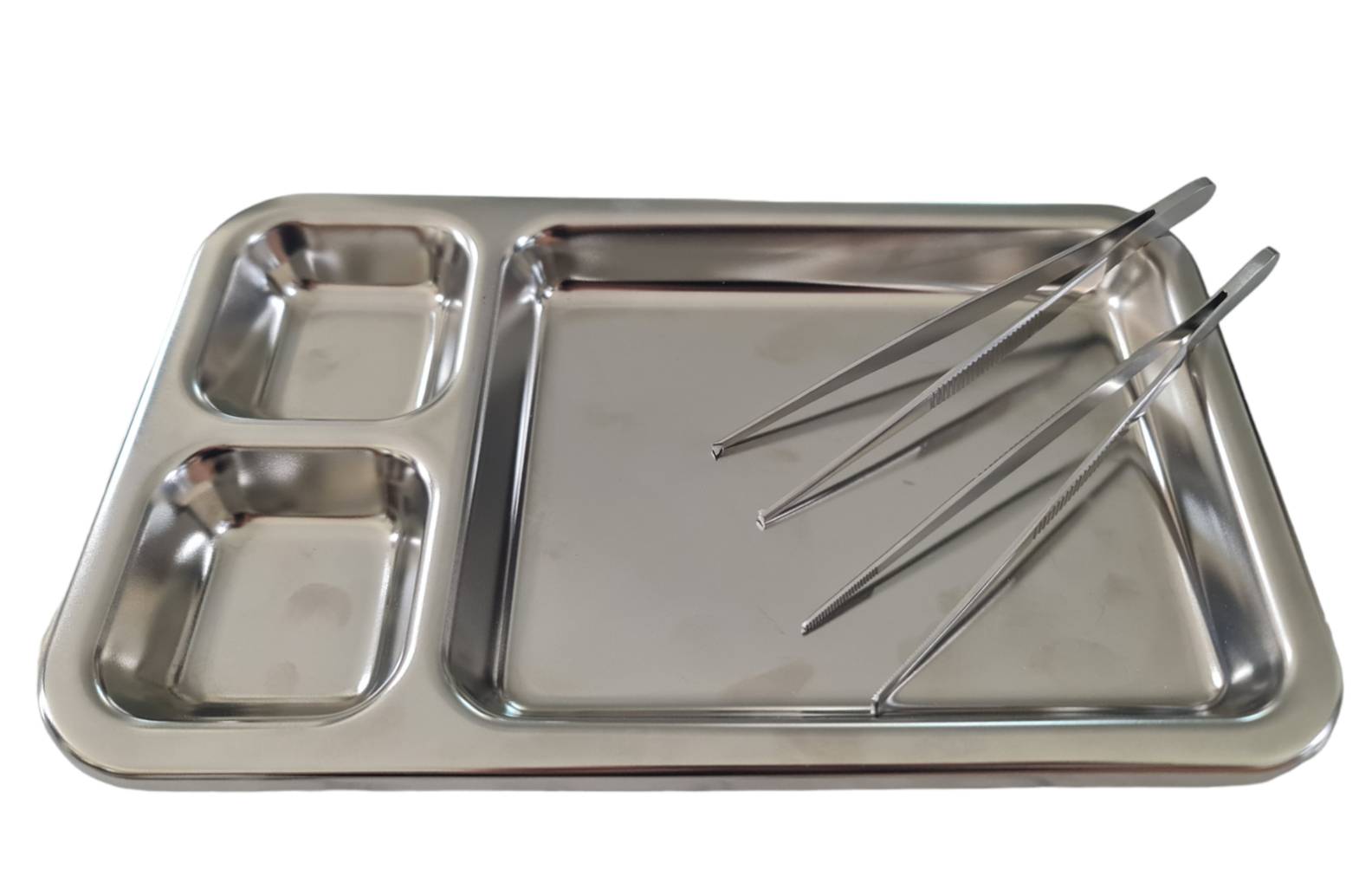 Dressing tray เซทถาดหลุมทำแผล ยี่ห้อ MAGNATE พร้อม forcep