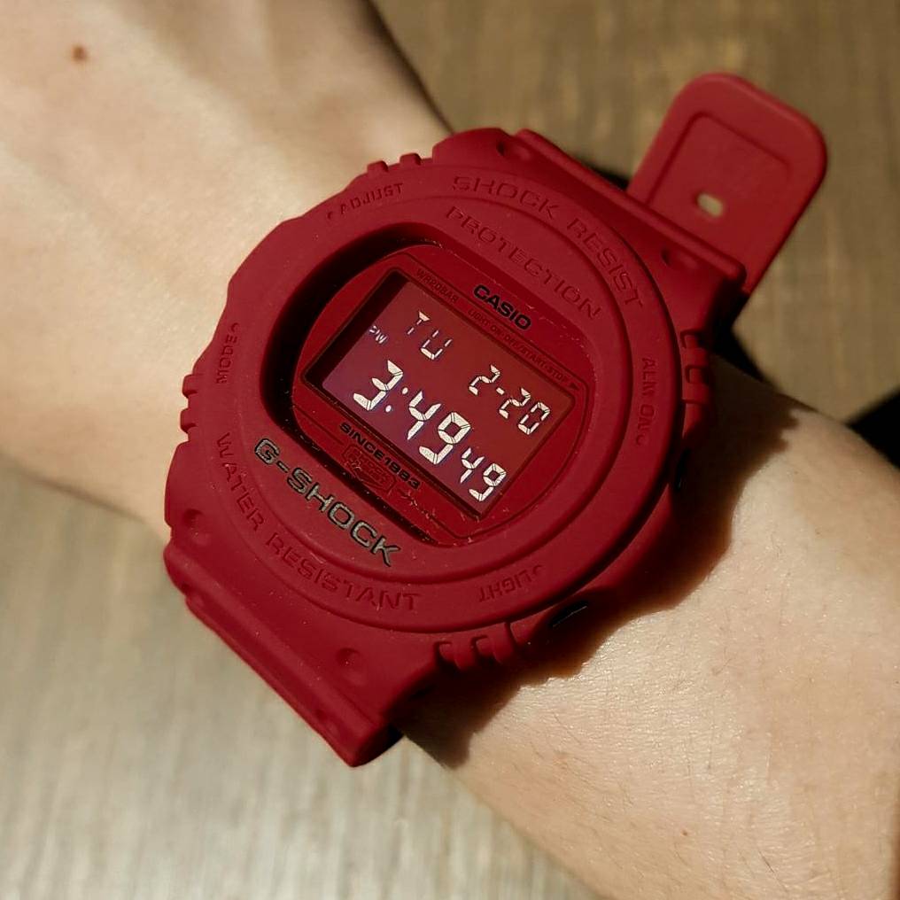 นาฬิกา G-Shock รุ่น Limited Redout Serie DW-5735C-4 ของแท้ ประกันศูนย์ CMG (Rare Item)