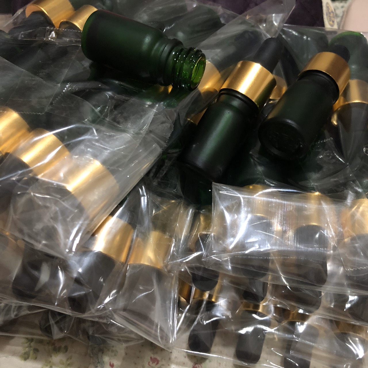ขายส่ง ปลีก บรรจุภัณฑ์ ขวดแก้ว ขวดดรอปเปอร์ ขนาด 5ml, 10ml, 15ml, 20ml, 30ml,50ml,100ml