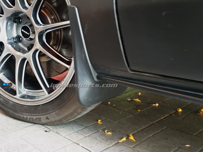 บังโคลน Mazda CX-30