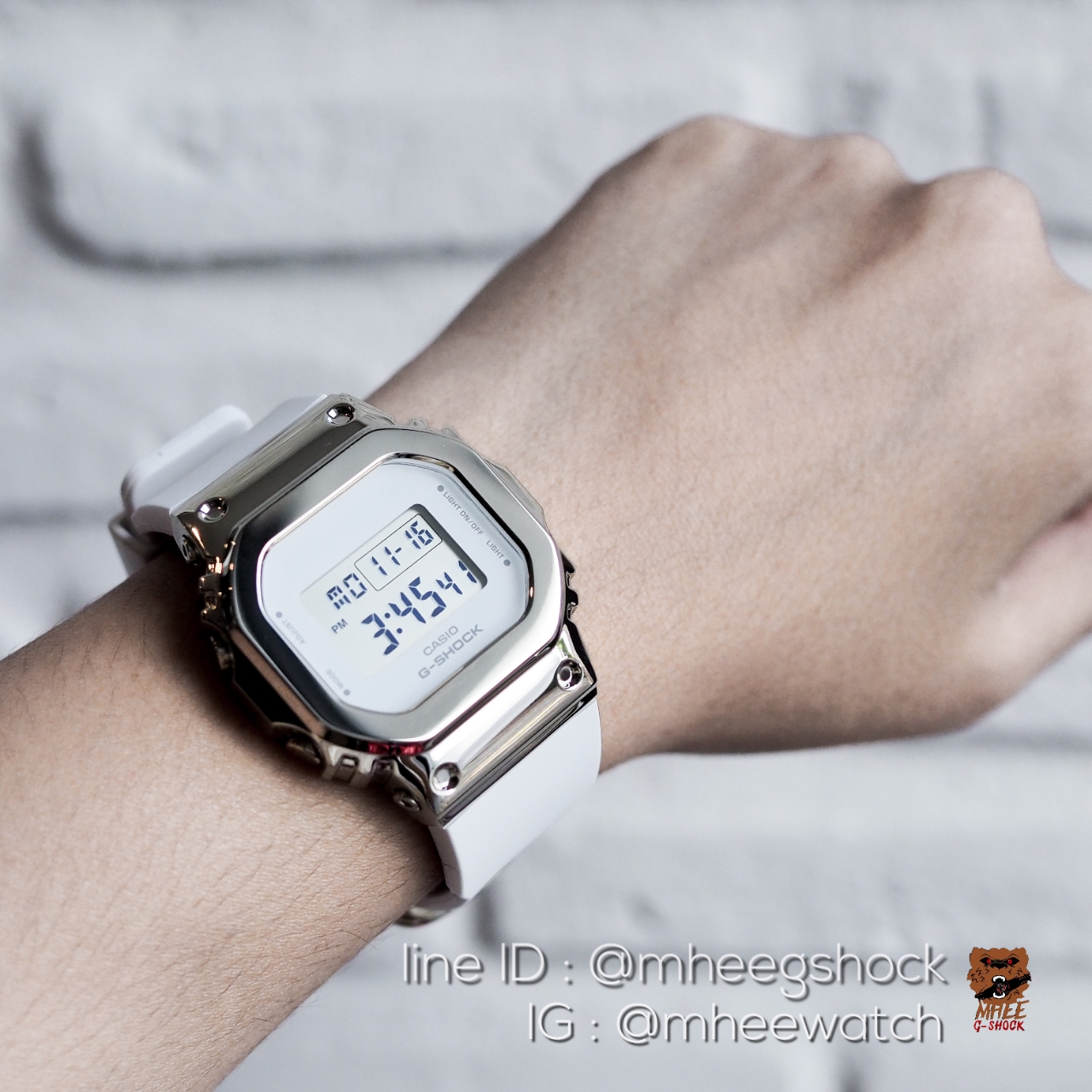 G-Shock Mini White Silver