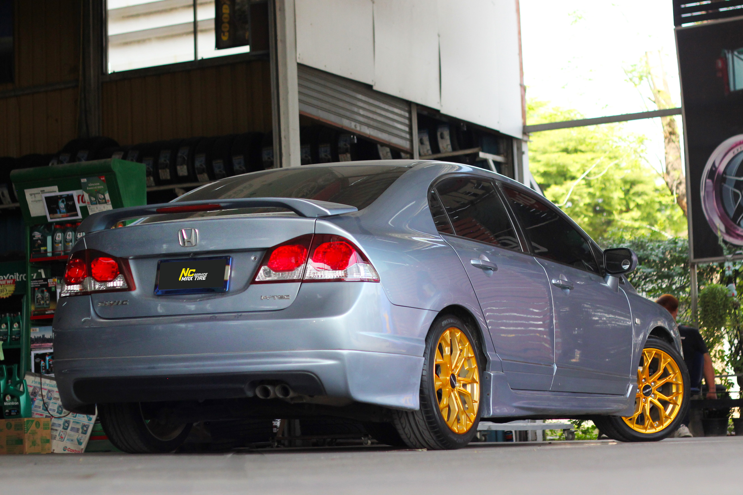 Honda Civic / NAYA ALPHA-3 / 17x7.5 5H114.3 ET40 / ล้อแม็กสีทองทั้งวง / Custom Color / ล้อแม็กขอบ17