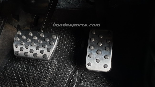 แป้นเบรค คันเร่ง ครัช Auto และ Manual (MDL และMG styles)